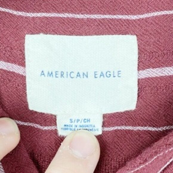 American Eagle | Stripe Tie Front Button Down Size Small - Picture 4 of 4